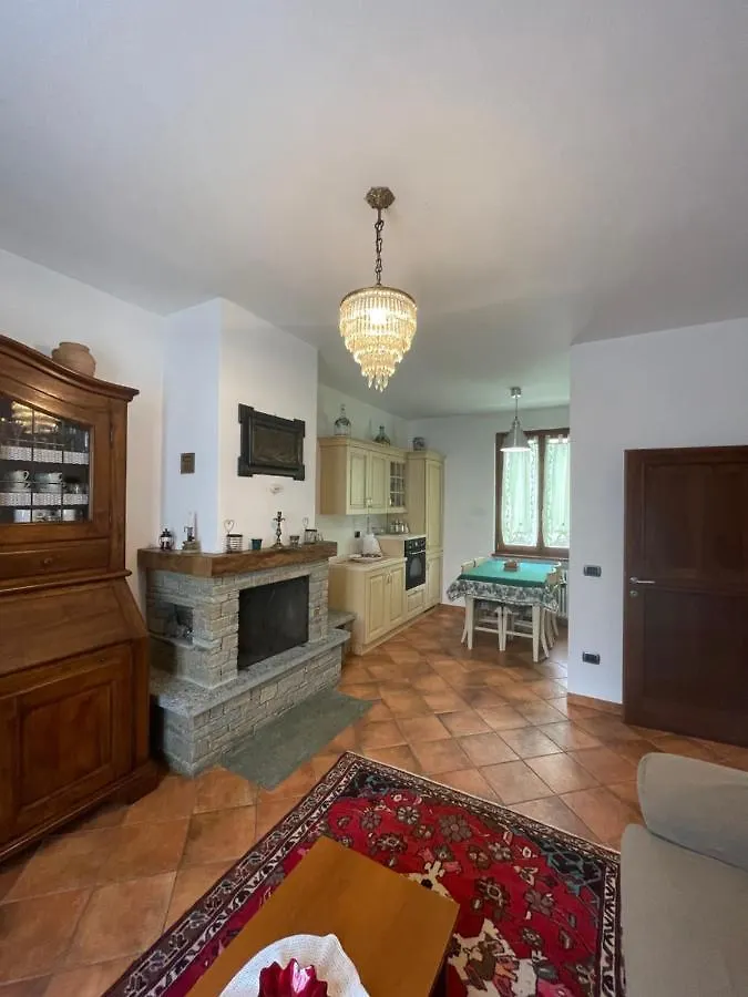 Terraced House With Garden In Dongo - Larihome A13